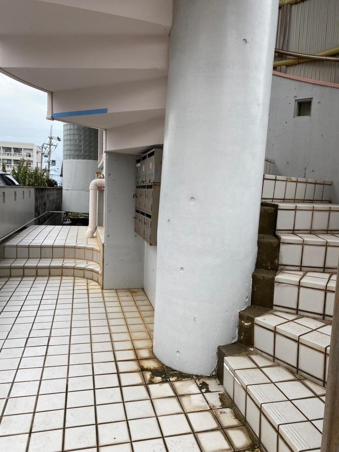 Joyful Rose Apartment Гинован Екстериор снимка